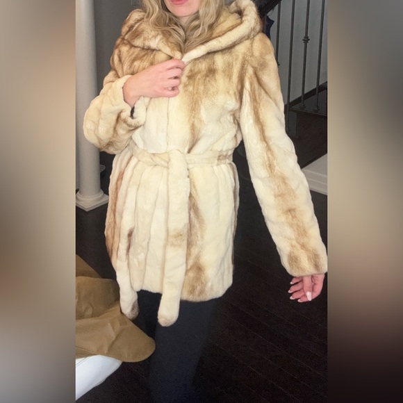 Mink fur jacket - Picture 11 of 12